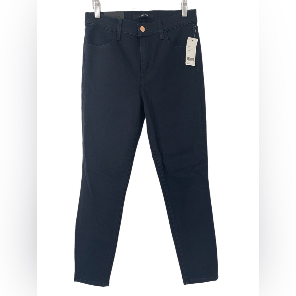 NWT - J Brand Photo Ready High Rise Jeans - Size 28